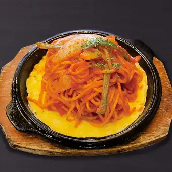 鉄板ナポリタン