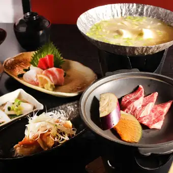 【1人1皿/2時間飲み放題付】メインは国産牛陶板焼き！特選コースコミコミ5000《全8品》