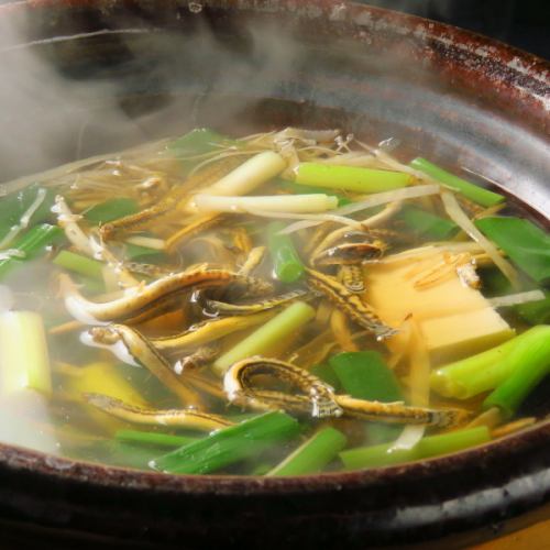 九条葱とあじめ泥鰌の鍋