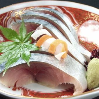 〈師崎〉鯖(お造り・きずし)