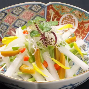 京野菜と唐墨のサラダ