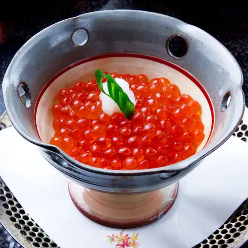 <Kushiro> Raw salmon roe marinated in soy sauce