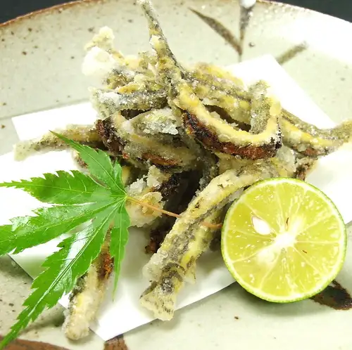 <Gujō> Deep-fried Ajime loach