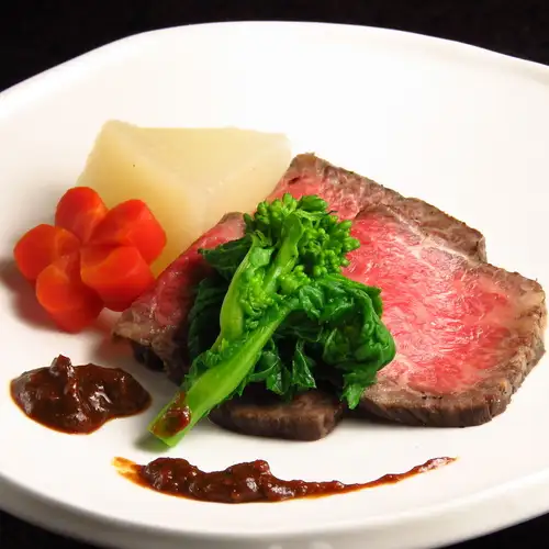 Roasted Matsusaka beef and Kyoto vegetables