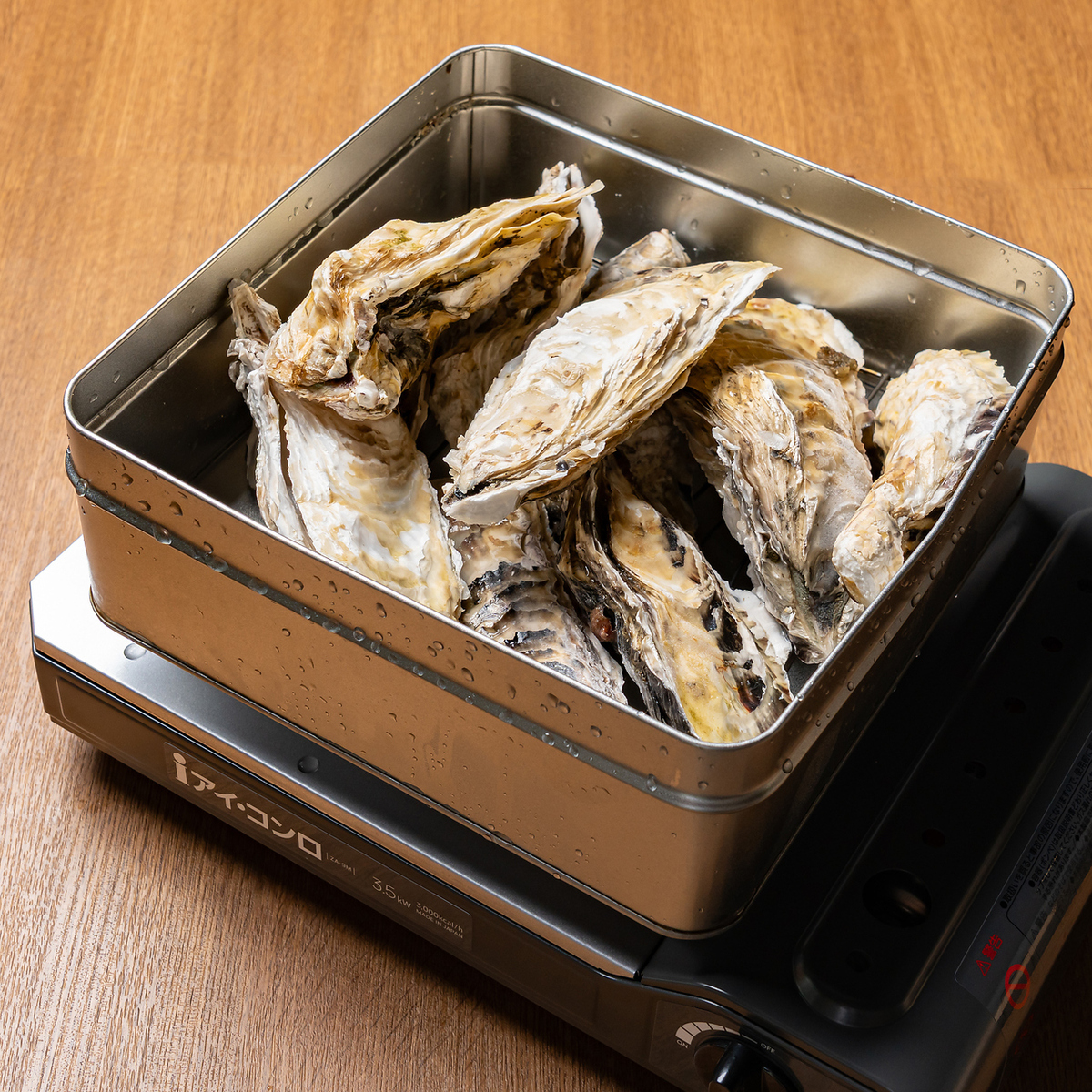 北海道の海の恵みと名物料理を仙台で。絶品牡蠣のがんがん焼き！