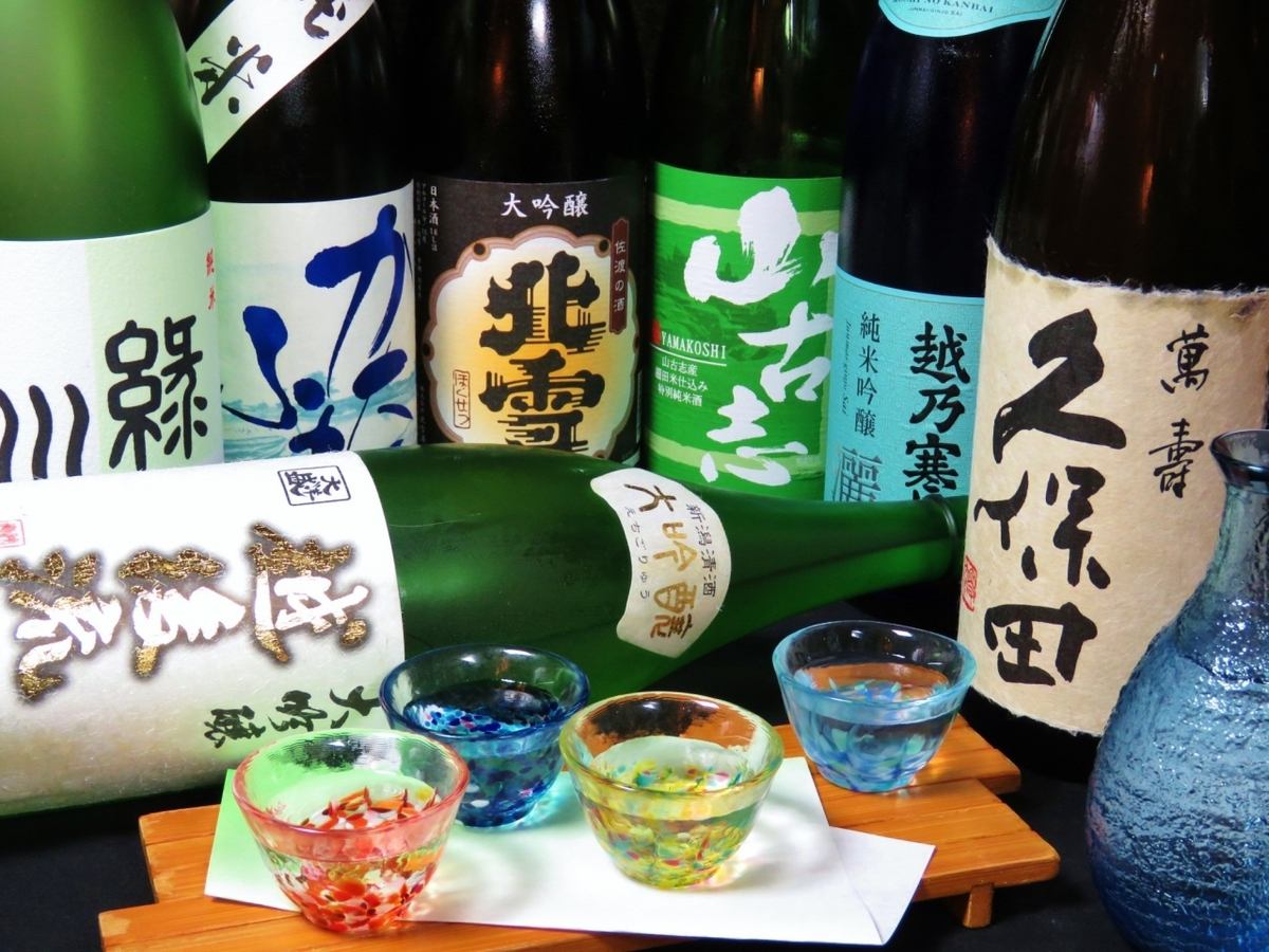 こだわりの新潟の地酒を豊富にご用意。プレミアム飲み放題も有