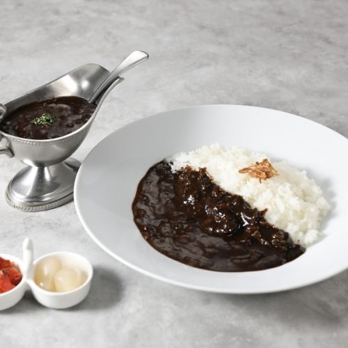 東洋軒名物の『ブラックカレー』