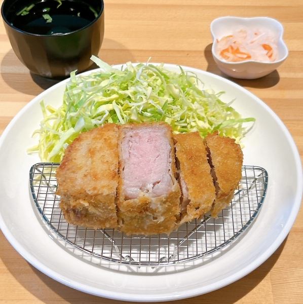 【◆自分好みに楽しむ♪】三河もち豚を贅沢に味わうリブロースかつ（上）