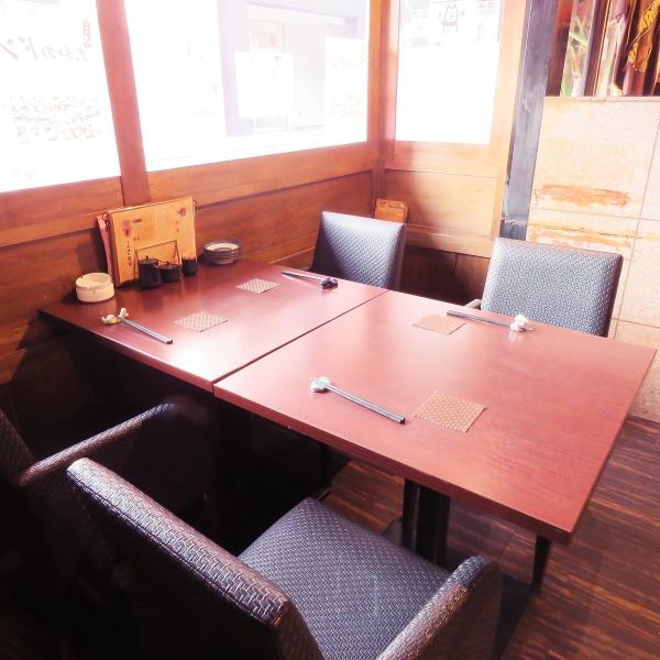 «There are also table seats available for 2 people ~ for small party sessions as well.Space that can accommodate a wide range of scenes including drinking two people ~ girls' party.Please visit once by all means.