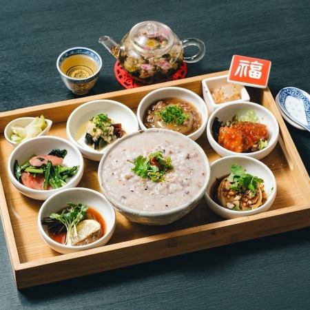 [November Lunch] Raw shrimp, autumn salmon, autumn vegetables, and Taiwanese sausage! A great value Taiwanese lunch packed with seasonal vegetables