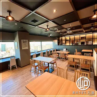 [Private Floor Only] Standing Buffet Party Plan: 5 dishes including appetizers and sashimi, with 120 minutes of all-you-can-drink.