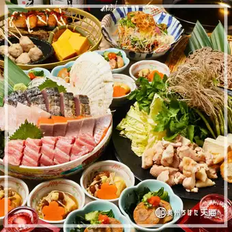 11月1日起供應:【Seri火鍋套餐】包含刺身在內的7道菜,120分鐘暢飲(含生啤酒和5種清酒)6000日元 ⇒ 5000日元