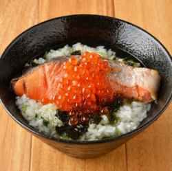 焼き鮭といくら茶漬け