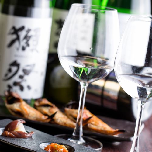 Sake rich in abundant brands, wine ♪ adhered to the origin and varieties ♪