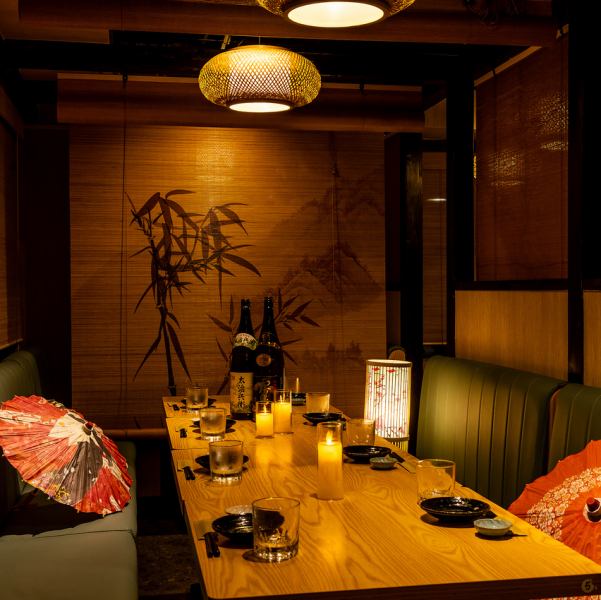 The warmth of the wood in the restaurant means we have private rooms of various sizes for 2 to 30 people. The private rooms are perfect for entertaining in Kinshicho, welcoming parties, farewell parties, and other events. The table seats and tatami-style private rooms are spacious and safe for families with children. We also welcome consultations for group dates and city parties. A private room izakaya!