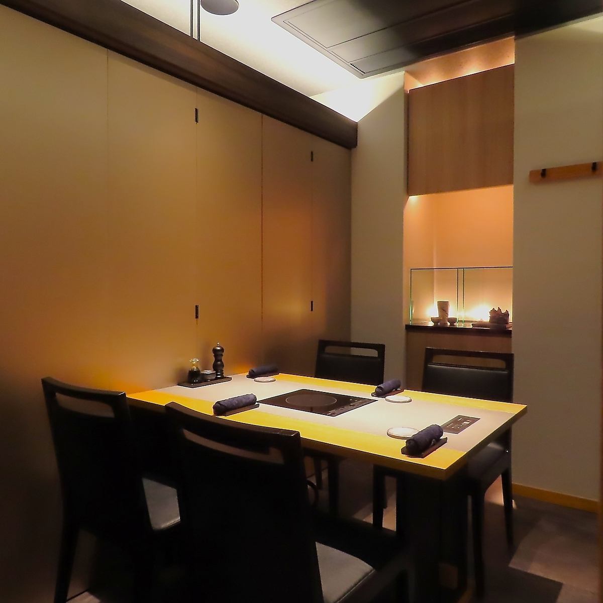日式包间非常适合与亲人用餐、招待客人、洽谈业务。