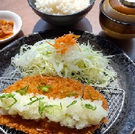 Daikon radish and pork cutlet set meal