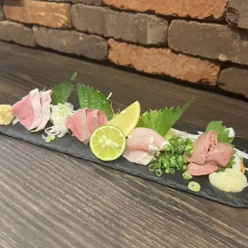 We've completely revamped our menu! We can also flexibly accommodate your course requests!