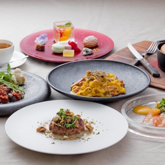 乾杯スプマンテ付き【Anniversary Lunch】Wメイン、ドルチェ全8品6500円