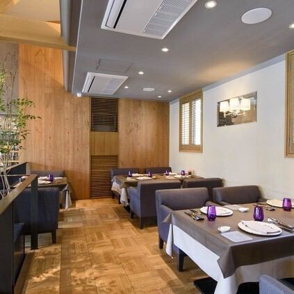 나카노시마의 야경을 즐길 수 있는 로케이션으로 멋진 시간을