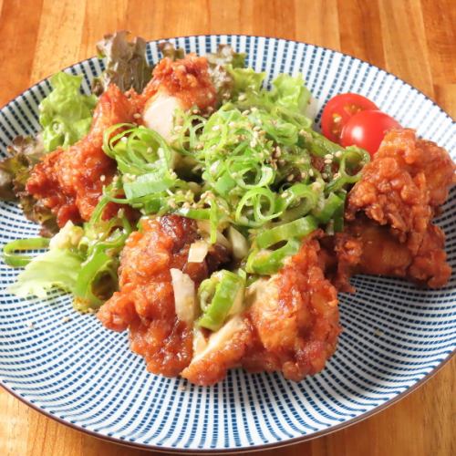 秘伝のゲンコツ唐揚げ(3個)