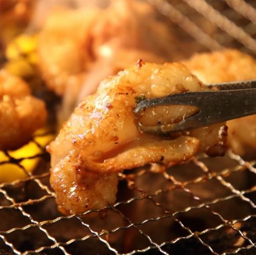【鮮度抜群！！】～噛むほどに脂の甘みと肉の旨味があふれ出す～『松阪牛ホルモン』