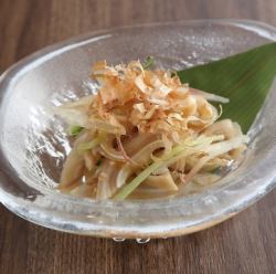 【一品料理】ピリ辛ミミガーの和え物