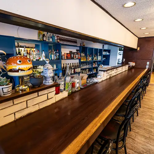 All-you-can-drink courses start from 5500 yen (tax included).