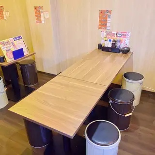 We have spacious table seating available.Tables can be moved to adjust the seating arrangement to suit the number of people. It can be used for a wide range of occasions, from small groups to larger parties.