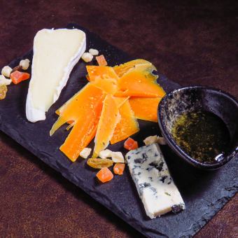 Cheese 3-piece set + honey