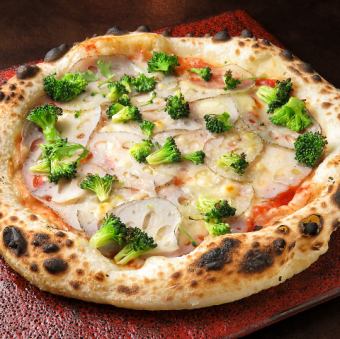 Tomato-based: Crispy lotus root pizza