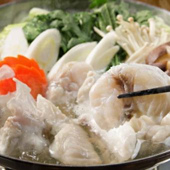 【接待や食事会に】メインはてっちり鍋！豪華食材が目白押し＜120分飲み放題＞9品10000円コース