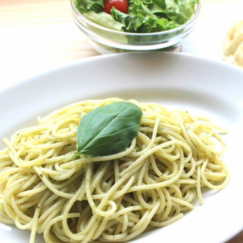国産バジルのジェノベーゼパスタ