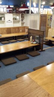 大型宴会場（40名まで）や個室など様々な用途に合わせてお席をご用意致します！各種宴会など主役へのサプライズもお任せあれ！