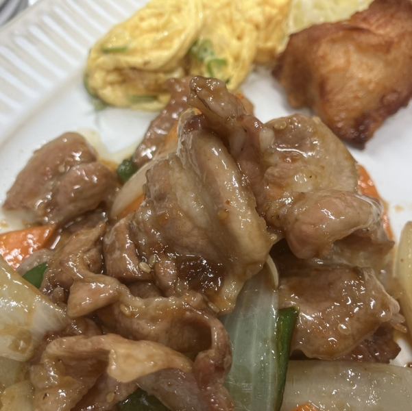 【ボリューム満点！】神戸ポークのもみじ定食が大人気！他にもおすすめ定食をご用意しています◎