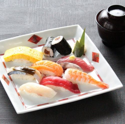 リーズナブルに鮮やかな味わいを堪能できる一皿です！