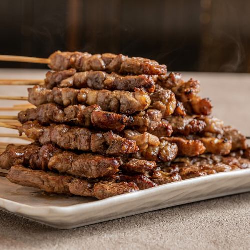 《全席個室居酒屋》当店新名物!!野菜巻き串♪人気の焼き鳥ラインナップ★自慢の逸品料理もご堪能頂けます♪