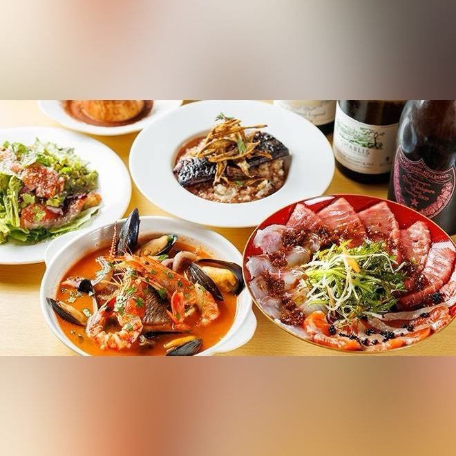 一家主营鱼类料理的休闲小酒馆，距离龟户站仅 5 分钟路程。