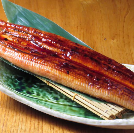 人気のうなぎの蒲焼！他店にはない充実の居酒屋メニューに注目◎
