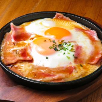 照り照りベーコンエッグ