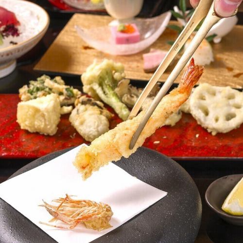 天ぷら鉄板料理と上質空間