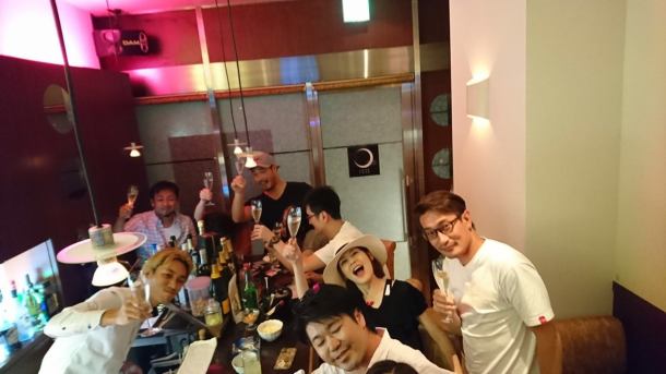  Everyone's fun ♪ The fun atmosphere spreading "Mika Duki" is good at enjoying singing, enjoying drinking, enjoying the conversation with staff and customers is also good! Please come and visit us so much. I will be waiting ♪ 