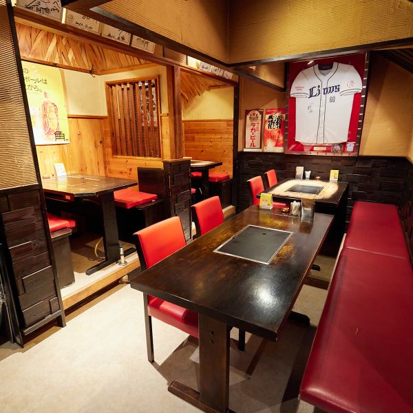 [For banquets, girls-only gatherings, and groups ◎] << 10 people ~ >> Up to 18 people can be used.Perfect for various banquets ♪ Please feel free to contact us.If you want to enjoy yakiniku at Sannomiya, please come to "Shokuraku Meat House Hatchaku" ♪