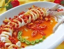 Steamed squid with Thai chili pepper