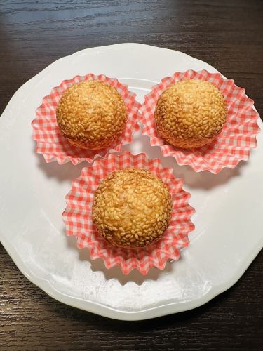 3 sesame dumplings