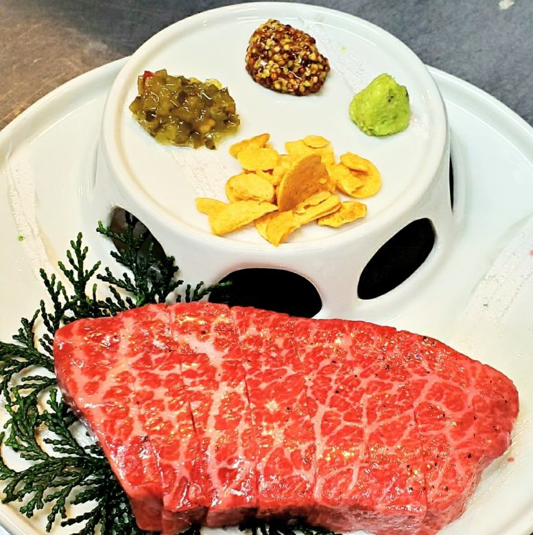 Ushidora-chan loved it ☆ Wagyu lean steak