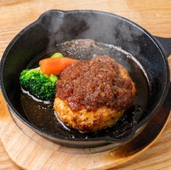 Black pork hamburger steak