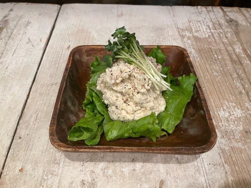 こんばんはWARMTH柏です🌸
本日はヨシハル食堂vol.13のご案内です^ ^
お陰様で大好評❗️今回も長く人気の商品から、つまみにピッタリの新商品まで幅広くご用意してるので
ヨシハルシェフのご飯、本当に沢山の方々に食べて頂きたく思います♪

ちなみに、、公開しているお写真のメニューは一枚目から
.いぶりがっこチーズのポテサラ
.カニカマの極旨マヨ和え
.しらすと海苔の江ノ島ピザ
.アスパラと自家製ベーコンのソテー
.低温調理の鳥チャーシュー
.なすなんばん
.ラーメン🍜一郎、二郎、三郎
.食べラー温玉冷奴

などなど☆気になるお料理あれば是非お試しあれ💫

Outdoor Chill Dining  ＷARMTH　（ウォームス）　柏 

 営業時間
ランチ 全日　　　　　　　　　　　　　11:30〜14:30（FOOD L.O14:00） 

ディナー ＆ナイト月曜〜金曜　　　　　18:00〜28:00 (FOOD L.O27:30） 
ディナー&ナイト土曜、日曜、祝日　　  14:30〜28:00 (FOOD L.O27:30）
 

柏市柏2-7-10-2F

04-7138-6118
Instagram→＠warmth_kashiwa
Twitter→＠Warmth2710
Facebook店舗ページ→Warmth

公式H P  https://warmth.owst.jp/
ホットペッパー https://www.hotpepper.jp/strJ001160622/
ぐるなび  https://r.gnavi.co.jp/fnwgruyp0000/
食べログ  https://tabelog.com/chiba/A1203/A120301/12041163/
レッティ https://retty.me/area/PRE12/ARE41/SUB4101/100001331110/

#柏ディナー
#柏ランチ
#柏誕生日
#柏イタリアン
#柏デート
#柏オシャレ
#柏おすすめ
#柏ハンバーグ
#柏グルメ
#柏カフェ
#柏
#柏駅
#柏バル 
#柏飲み放題
#柏居酒屋
#柏肉
#柏貸切
#柏結婚式二次会
#柏女子会
#柏記念日
#柏バースデー
#WARMTH
#WARMTH柏
#ウォームス
#ウォームス柏