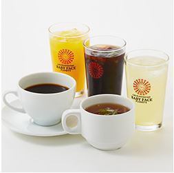 ソフトドリンク飲み放題もございます。