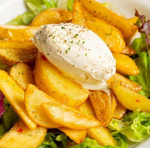 スウィートチリポテト　サワークリーム乗せ